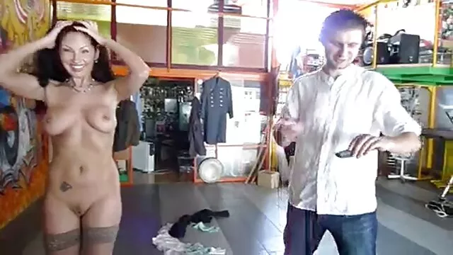 زن سکسزن باخر خانه دار رابطه جنسی با شوهرش