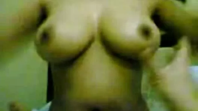 اغوا یک مرد نوجوان با یک نگاه قفقازی سکس زنان با دیلدو