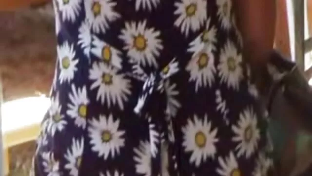 نشان می دهد که چگونه به جلق زدن سکس دو زن و مرد