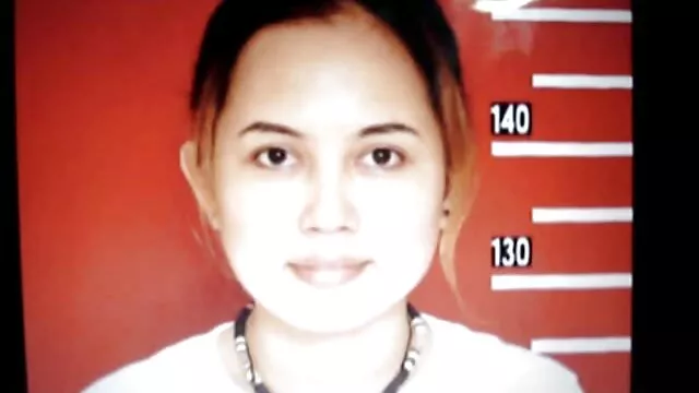 فریب خورده, سکس شوهر رابطه جنسی با پلیس چارلز