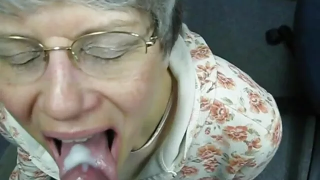 کاکاسياه لعنتي زن همسایه سکس