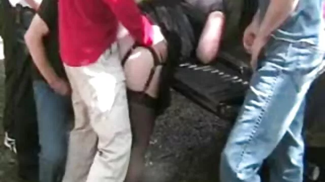 دوجنسی, سکس با مادر زن پارتی